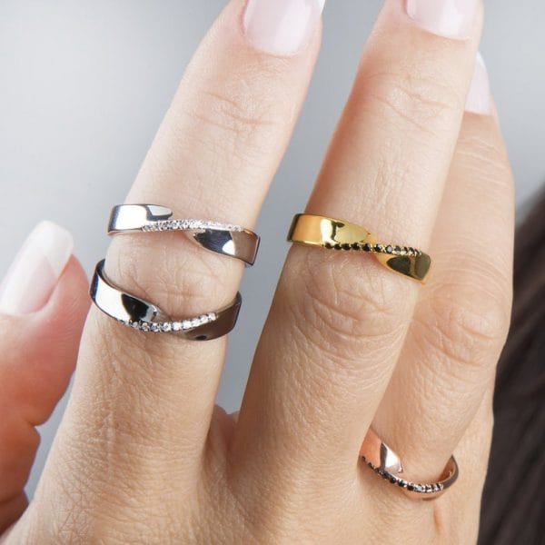 Mobius 9 diamond ring 4.5mm, RN120 - Image 4