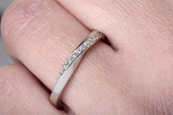 Mobius diamond 2,3mm 2 Mobius diamond ring 2.2mm (one row), RN135 - Image 3