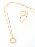 Open circle gold necklace - Image 5