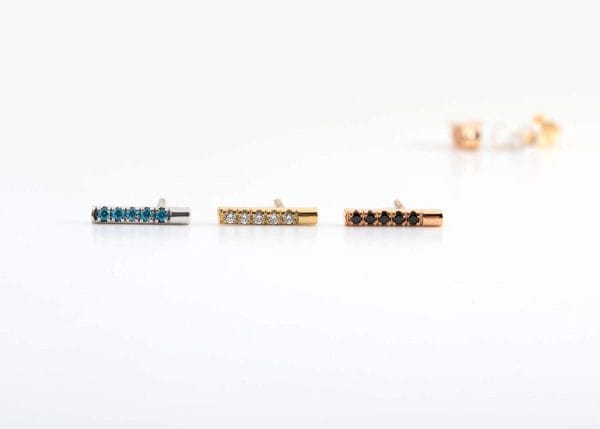 Round diamond bar earrings - Image 5