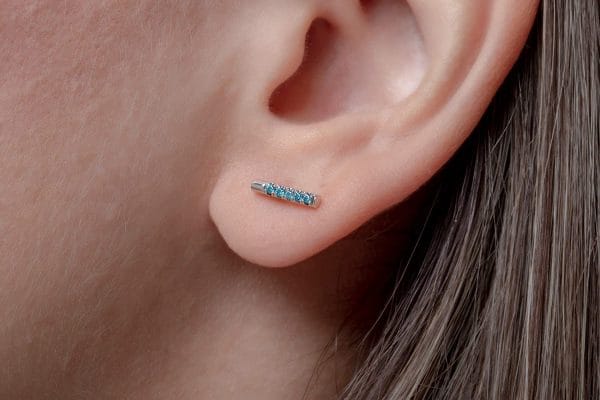 Round diamond bar earrings - Image 7