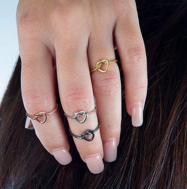 Small Heart gold knot ring, RN220 - Image 4