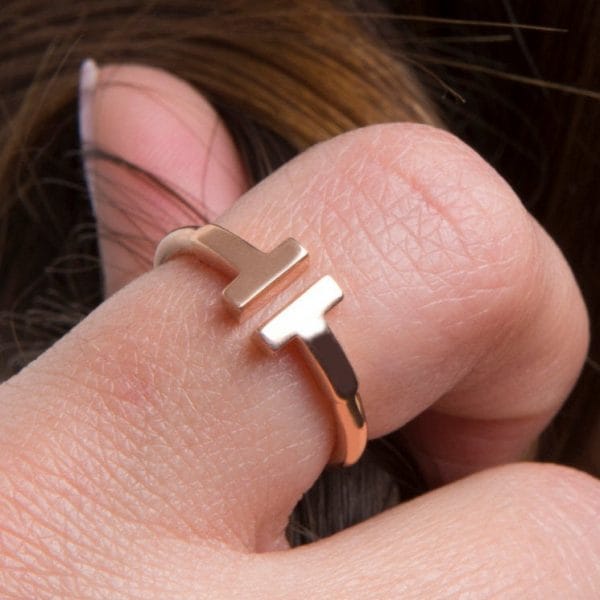 T ring 2.1 1 Gold T ring 2.1mm - Image 1