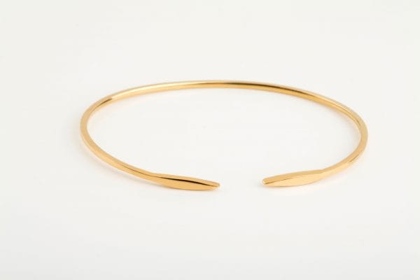 Tiny gold bangle bracelet - Image 6