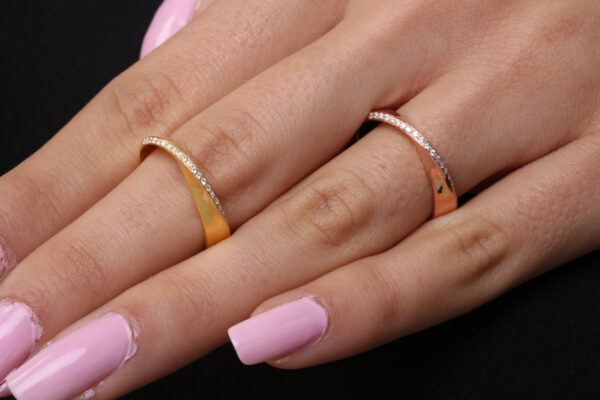 19 diamond Mobius ring 3.3mm, RN140 - Image 8