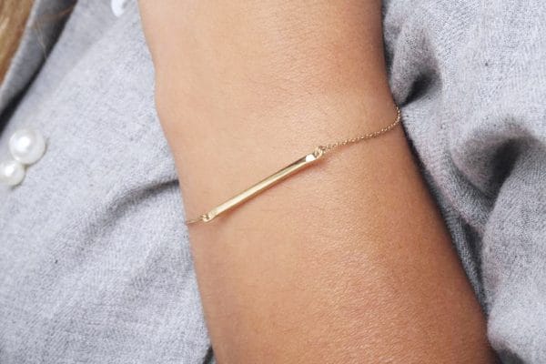 delicate-bar-bracelet-1 Delicate bar gold bracelet - Image 1
