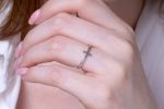 Cross ring in solid gold - Image 4