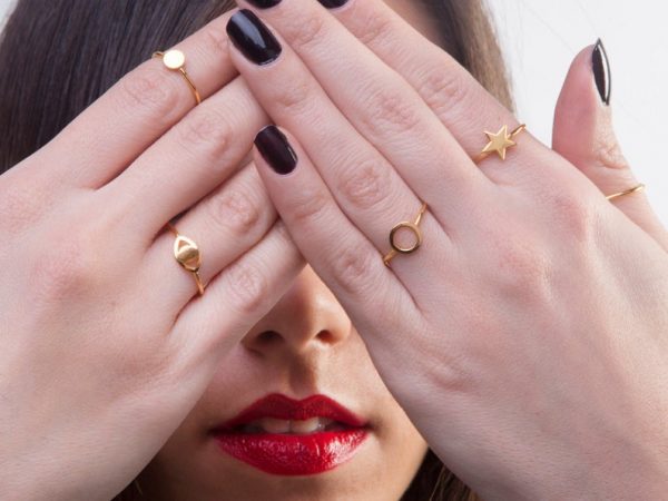 Circle ring in solid gold - Image 6