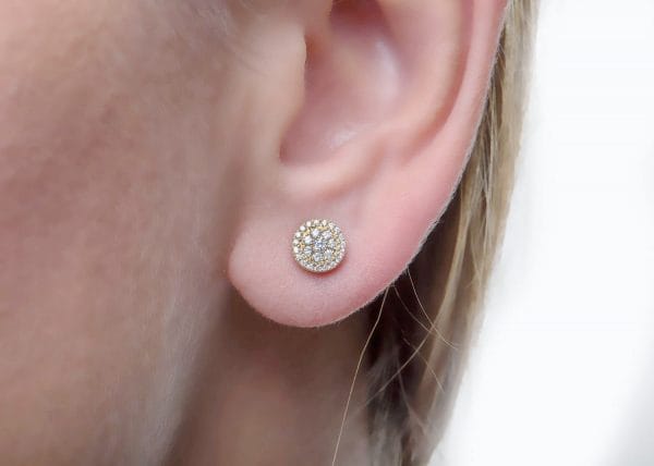 Round cluster diamond studs - Image 1