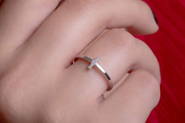 Diamond bar ring 2 Diamond gold bar ring - Image 2