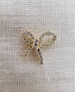 Diamond bow gold earrings - Image 9