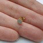 Diamond flower stud earrings - Image 5