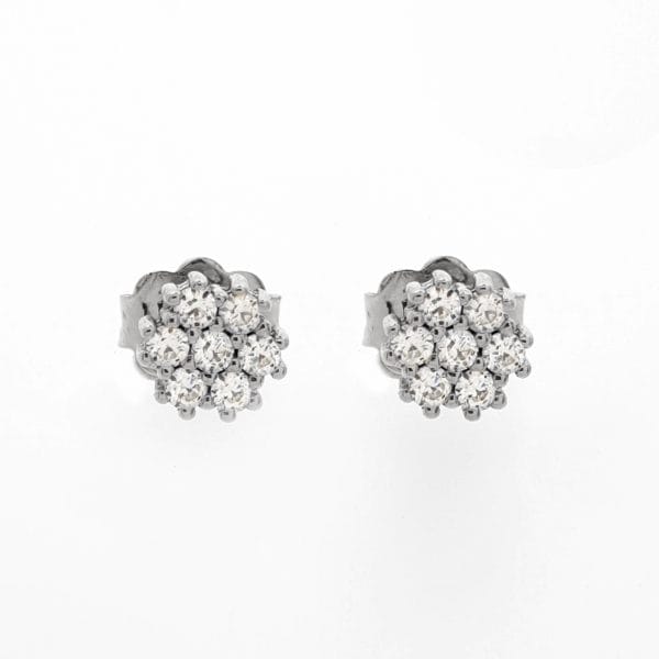 Diamond flower stud earrings - Image 6