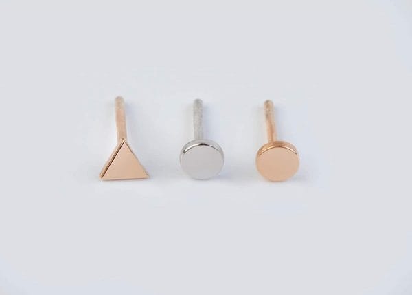 Extra tiny gold stud earrings - Image 6