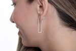 Large rectangle hoop gold earrings - Image 3
