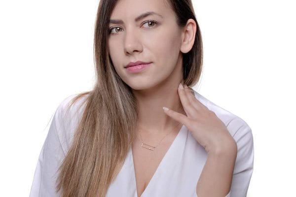 Geometric rectangular diamond necklace - Image 4