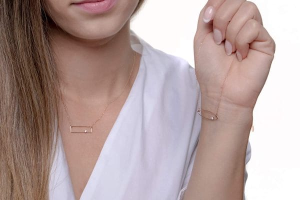 Geometric rectangular diamond necklace - Image 7