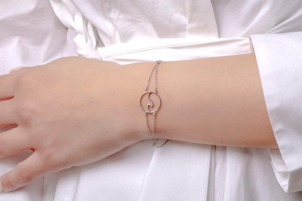 Gold wave bracelet with diamonds 1 Gold wave bracelet with diamonds - Image 1