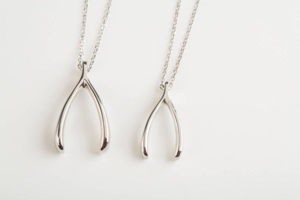 Large wishbone gold necklace - Image 7