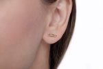 Mobius bar gold earrings - Image 4