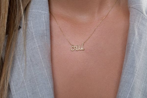 OUI necklace 1 OUI necklace in solid gold - Image 1