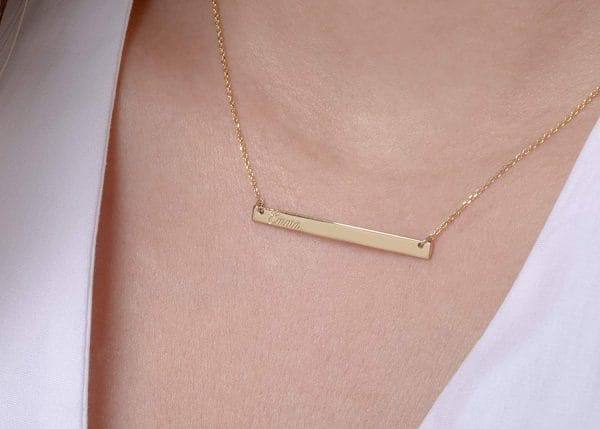 Personalized gold bar necklace - Image 2