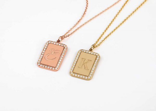 Square necklace framed with diamonds - Image 8