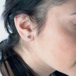 Pyramid gold stud earrings - Image 5