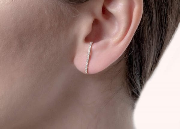 Single long diamond bar earring - Image 1