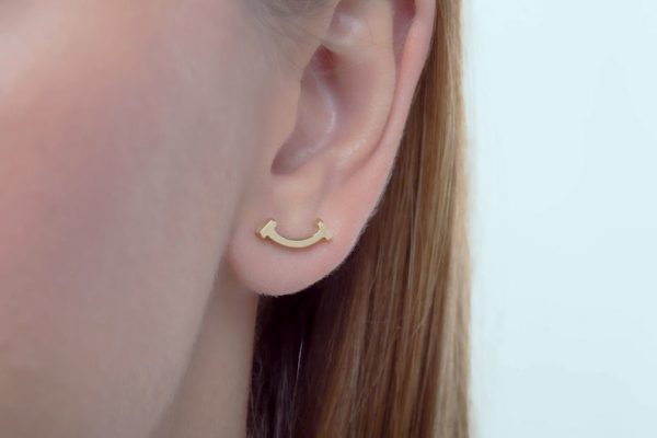 Smile-earrings-1 Smile stud gold earrings - Image 1