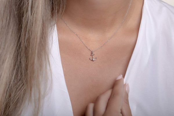 Solid gold anchor necklace - Image 7