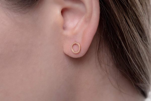 Solid gold circle earrings 4 Solid gold circle stud earrings - Image 5