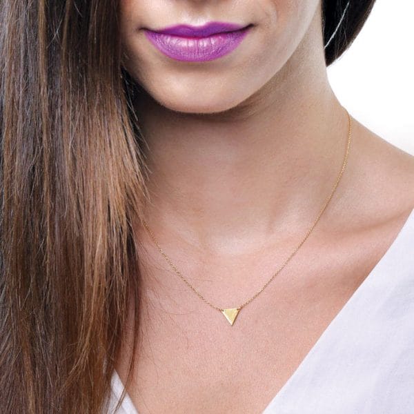 Triangle necklace in solid gold - Image 5