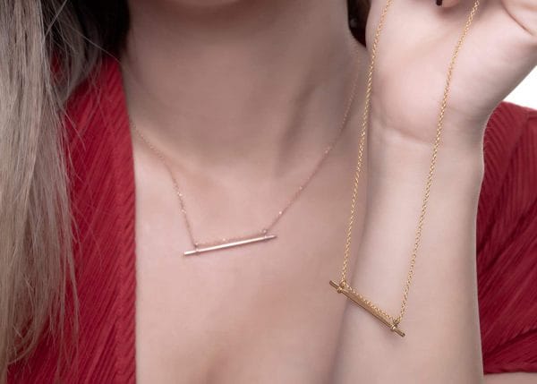 Gold Floating Bar chain necklace - Image 7