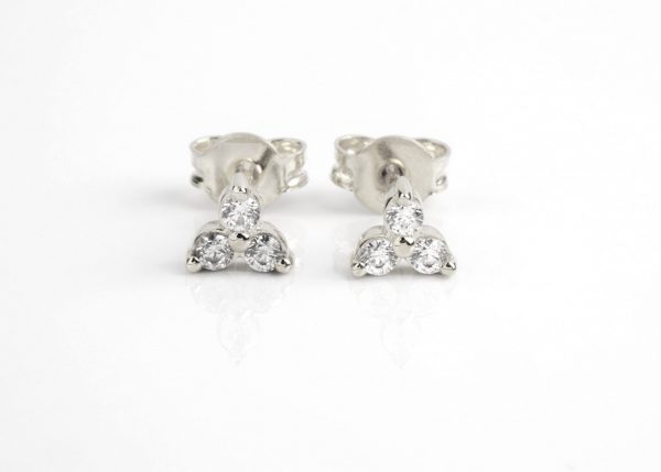 3-diamond-stud-earrings-8 3 diamond stud earrings - Image 7