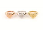 Signet gold ring in heart shape - Image 7