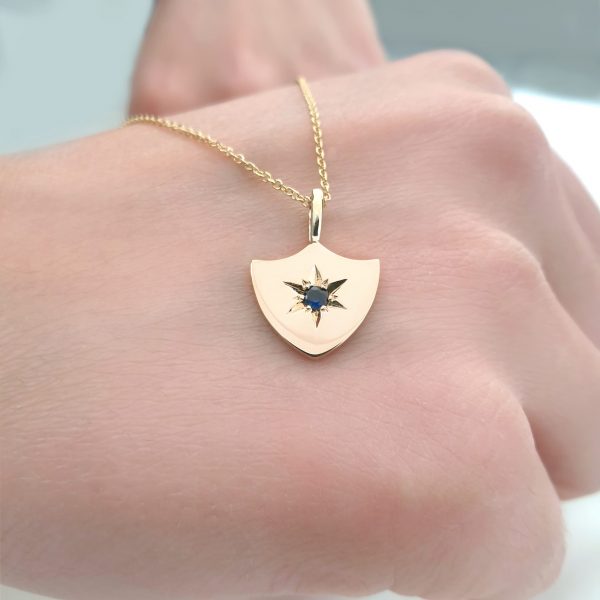 Diamond shield gold necklace - Image 2