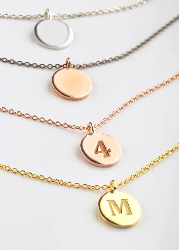 Tiny Initial necklace in solid gold - Image 2