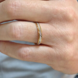 Wedding band ring
