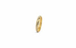 Wedding ring in solid gold with a decorative line in the middle.