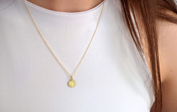 gold pumpkin elegant 5 gold necklace