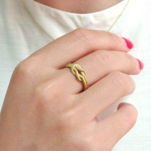 gold ring
