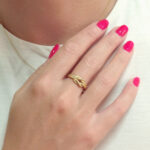 Gold knot ring with texture - Image 6